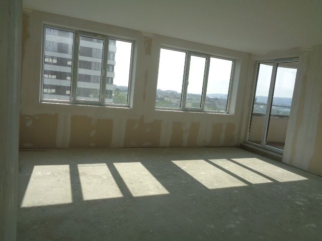 Продава се Тристаен апартамент в Варна, Трошево - 115 кв.м за 2174 €/кв.м - Снимка #14