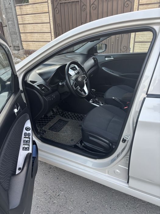 Hyundai акцент 2014