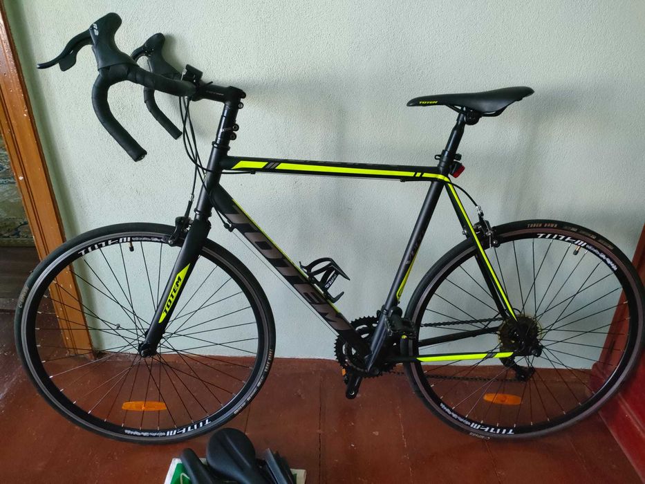 Vand bicicleta! Stare f buna!