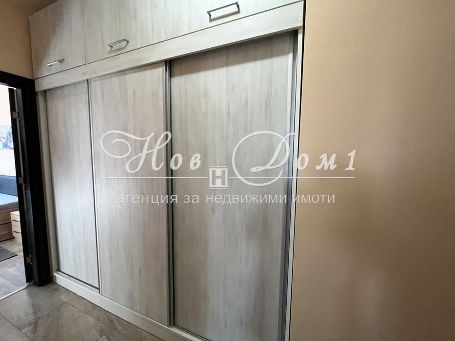 Дава се под наем Тристаен апартамент в Варна, Център - 74 кв.м за 1020 € - Снимка #7