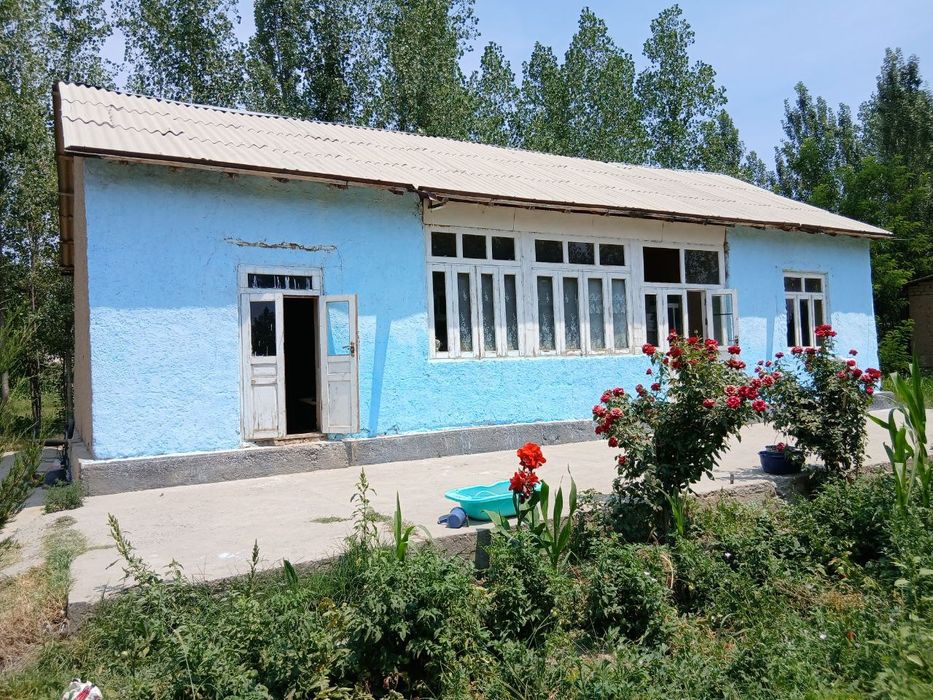 20 sotix Uy sotiladi  samarqand jomboy