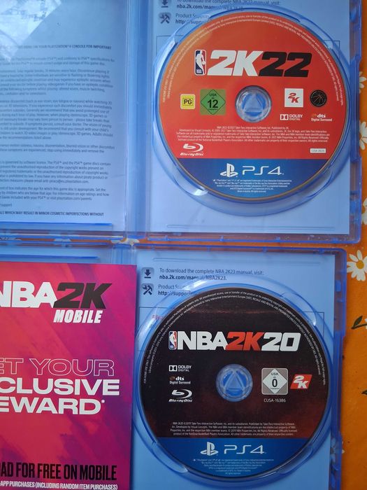 Три броя видео игри за PS4