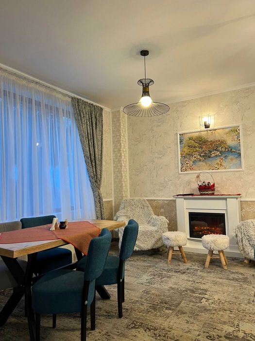 Pensiune restaurant 12 camere 4 margarete Predeal P+2E+M * PROPRIETAR