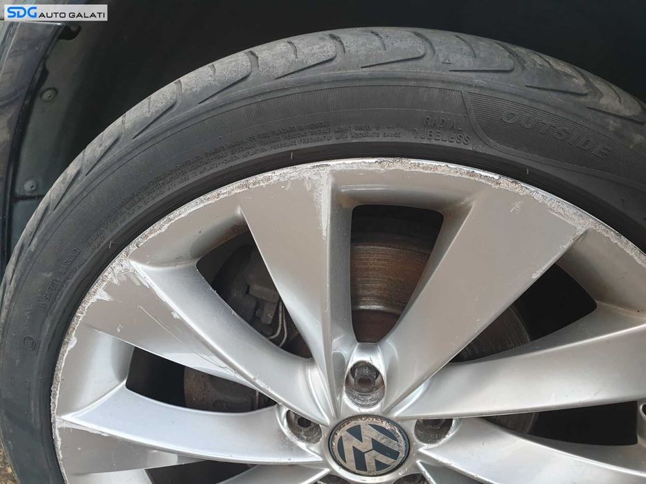 Set 4 Jante Roti Aliaj INTERLAGOS 235 40 18 R18 5x112 Skoda Superb 1 2002 - 2008 Cod 3C8601025D [C3822]