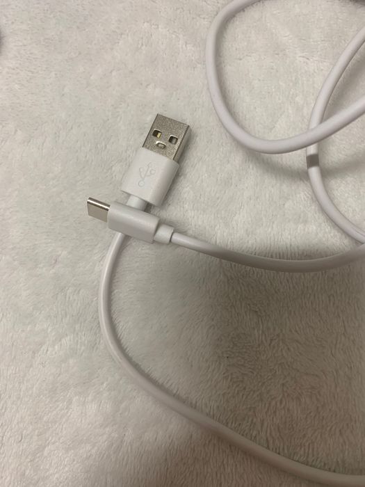 Безжично магнитно зарядно за кола