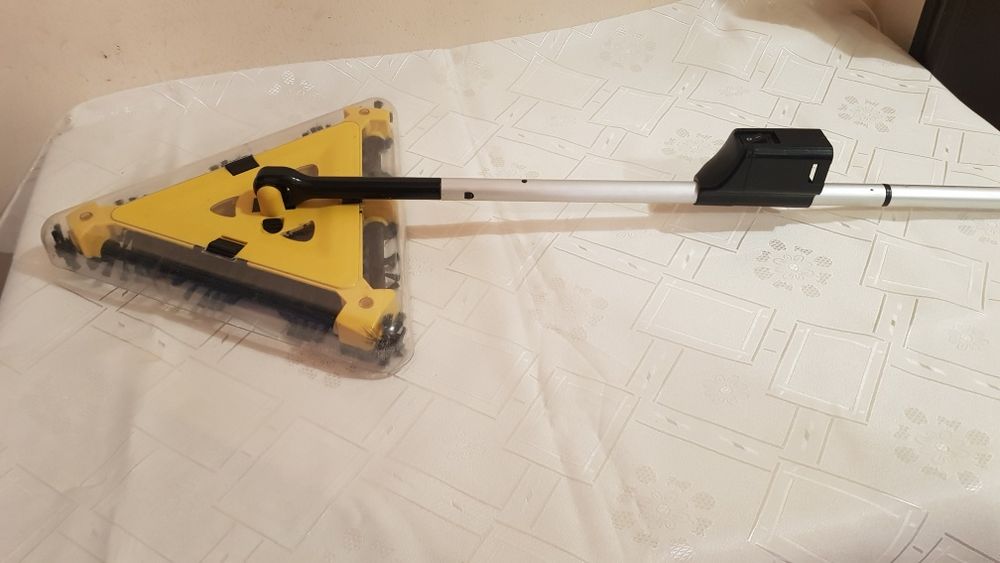 Вихрова подочистачка Twister Sweeper