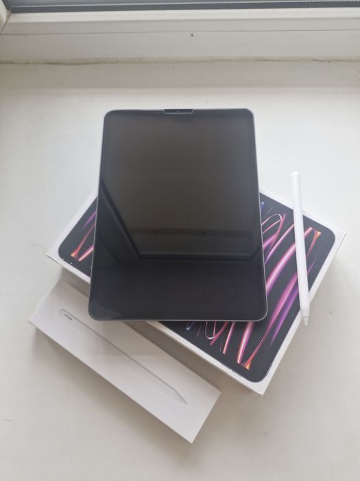 Идеальный iPad Pro 11" M2 128gb + apple pencil 2