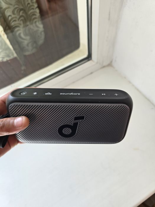 Колонка Anker soundcore motion 300