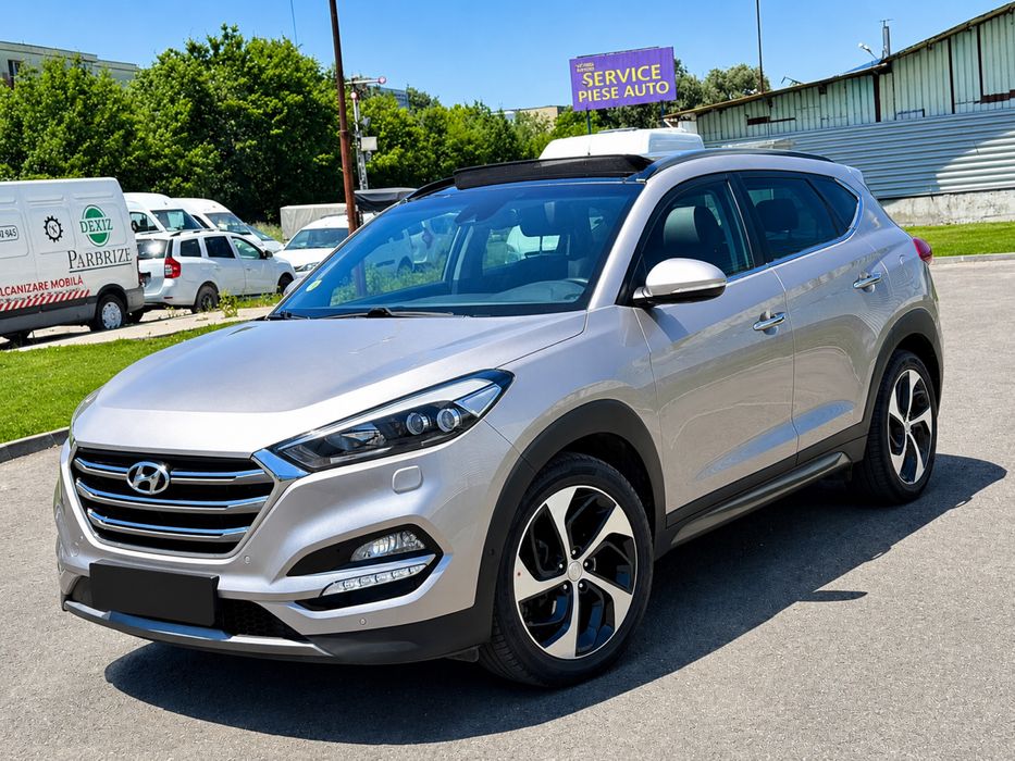 Vand sau schimb HYUNDAI TUCSON-1.7 CRDI~MODEL LUXURY- DISTRONIC~ LANE ASSIST/SIDE ASSIST~ PANORAMA ~ PIELE ~ FULL