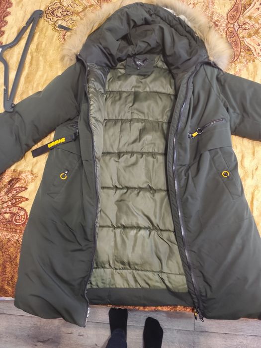 Продам женскую парку