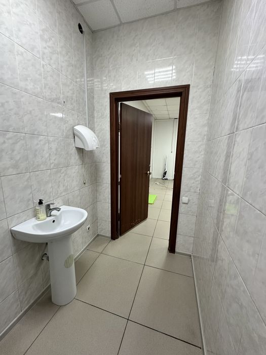 Сдам в аренду коммерческое помещение