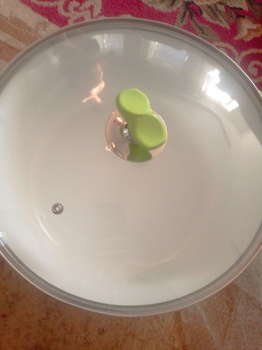 Продам посуду новую