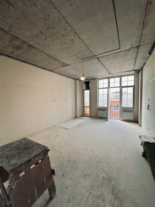 Продаю 4х комн квартиру