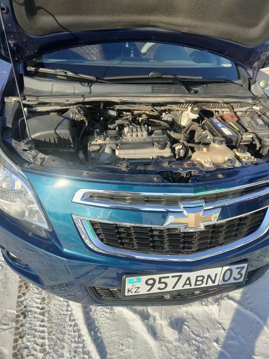 Шевроле Кобальт продам