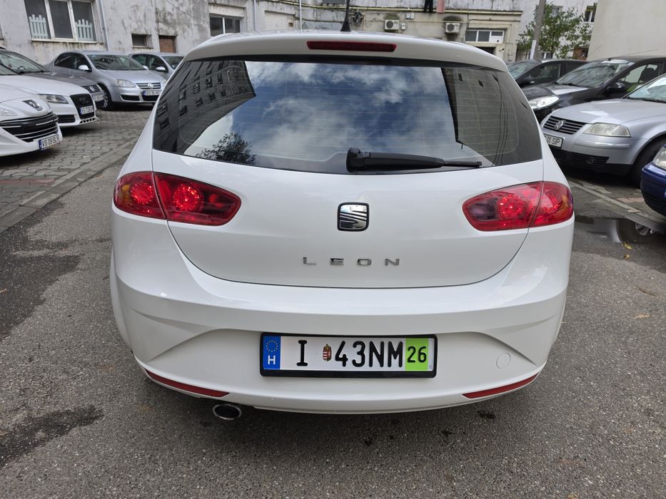 SEAT Leon 2012 — imagine 4