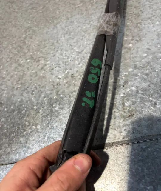 Brat stergator stanga/dreapta Opel Zafira 2002