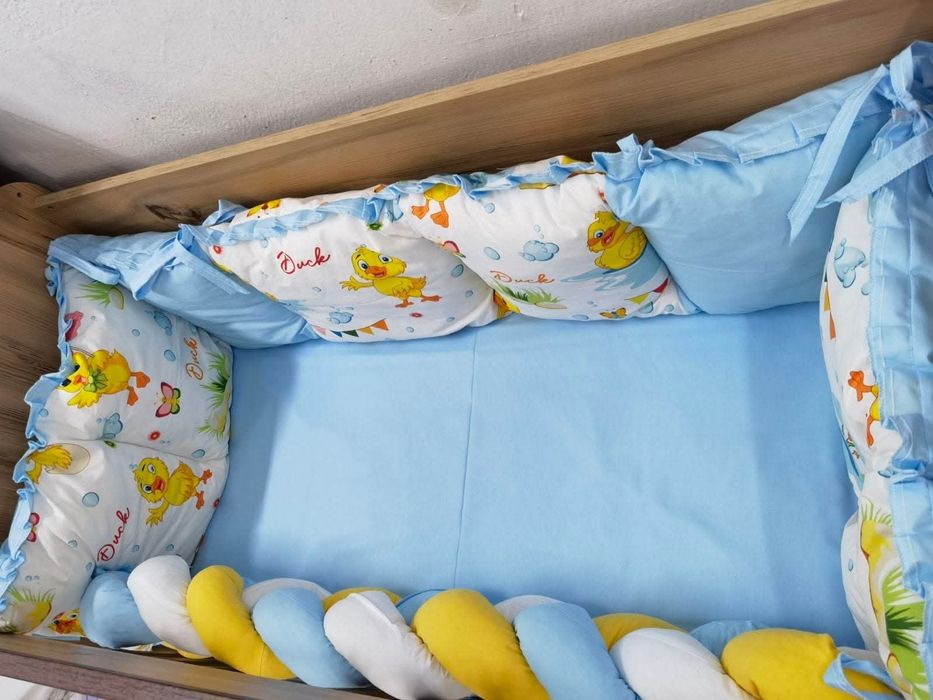 Обиколник пухкав 3 страни и плитка