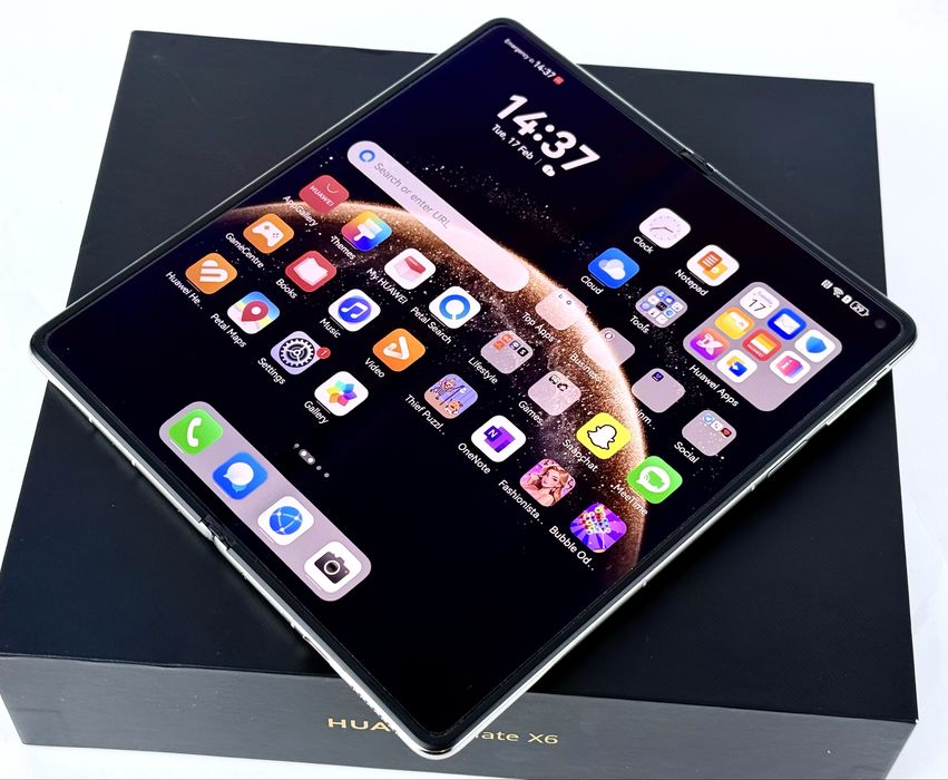 Huawei Mate X6 512GB 12RAM Nebila Red Перфектен! 2г. Гаранция!