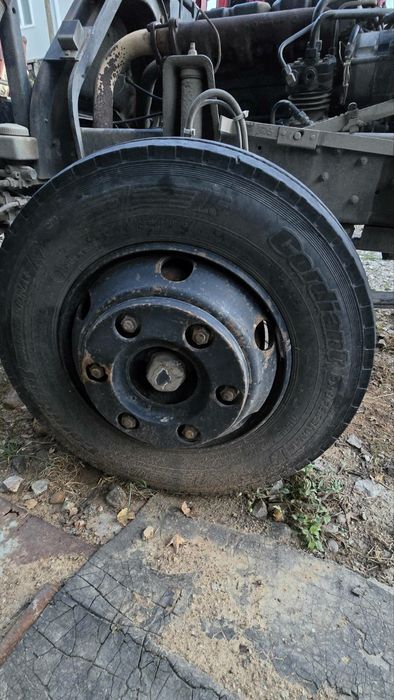 Продавам джанте с гуми 17.5