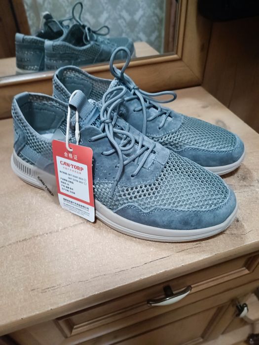 Продам туфли летние