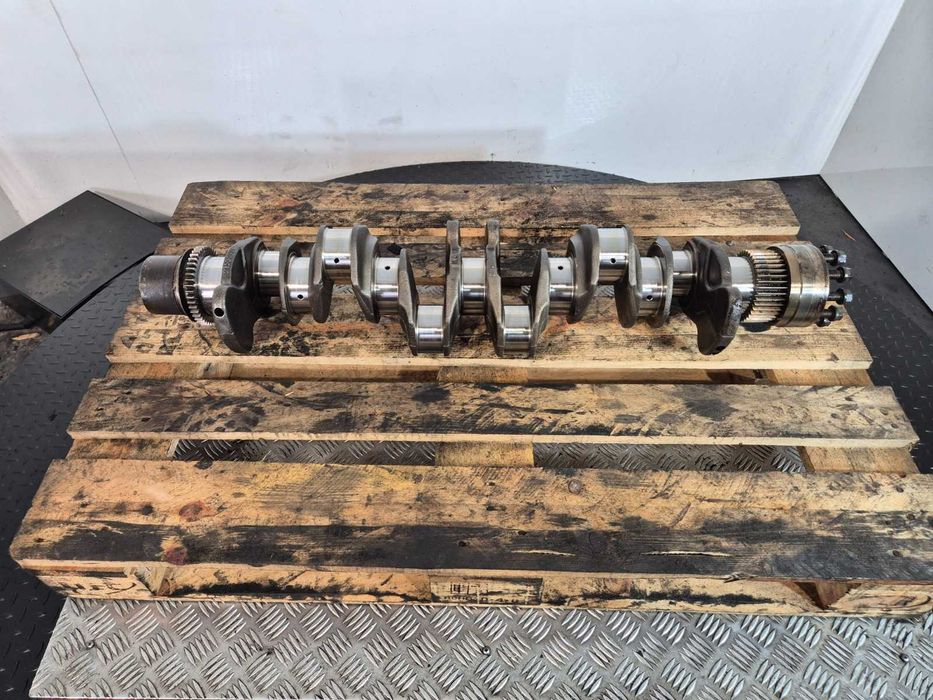 Arbore cotit VOLVO D8K280 - Piese de schimb Volvo