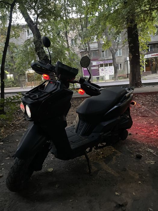 Продам мопед танк