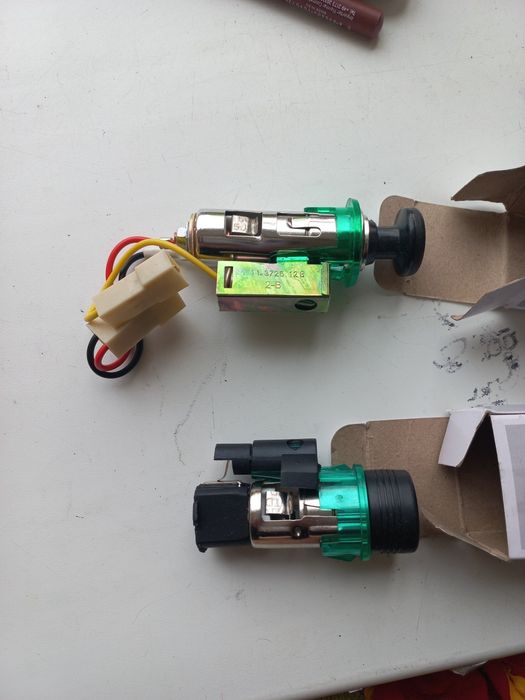 продается прикуриватели