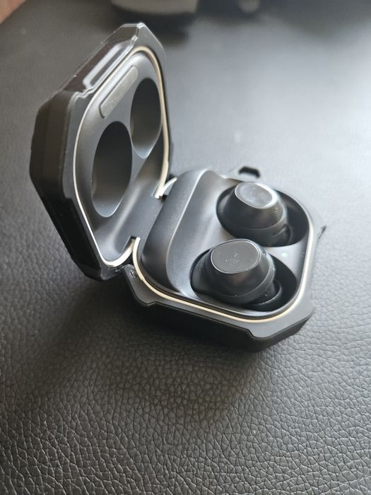 Наушники Samsung Buds FE