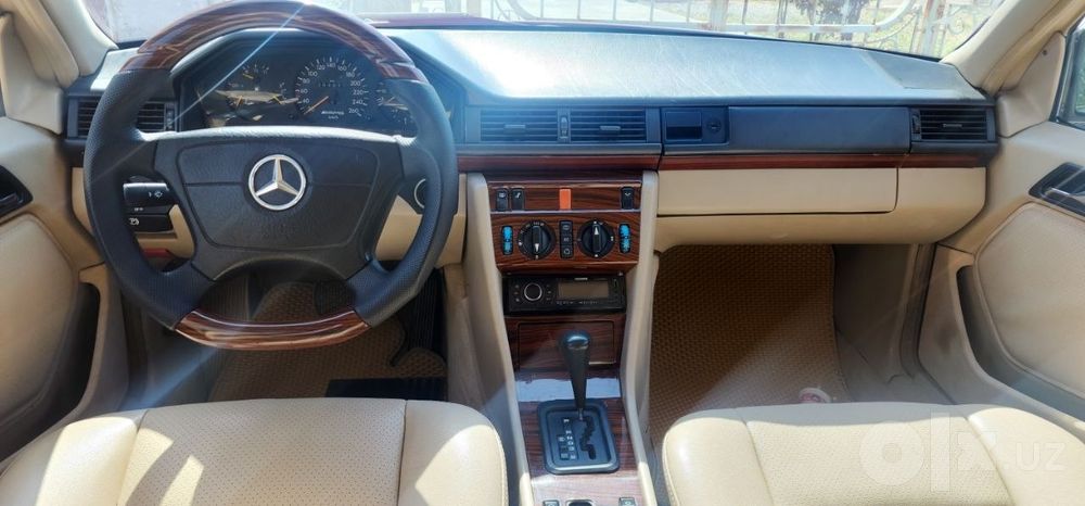 Mercedes W124 E280