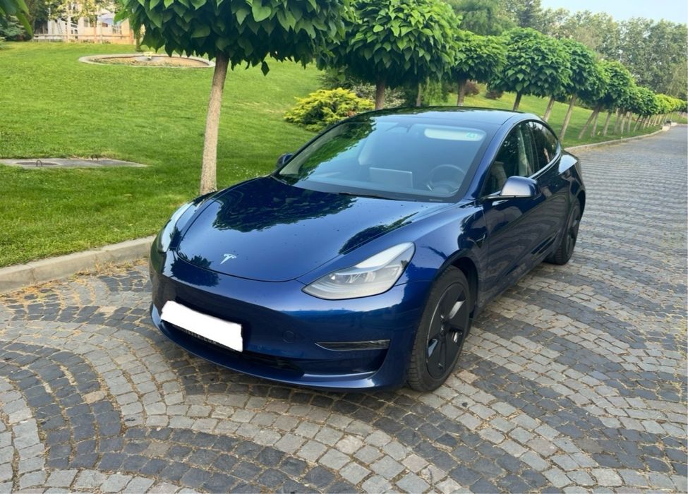 Tesla Model 3 Long Range Dual Motor 497 cp An 2022