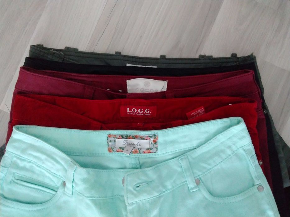 pantaloni scurti Peacocks marimea 36 + 4 perechi