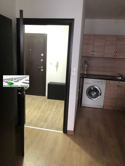 Дава се под наем Двустаен апартамент в Пловдив, Христо Смирненски - 70 кв.м за 435 € - Снимка #3