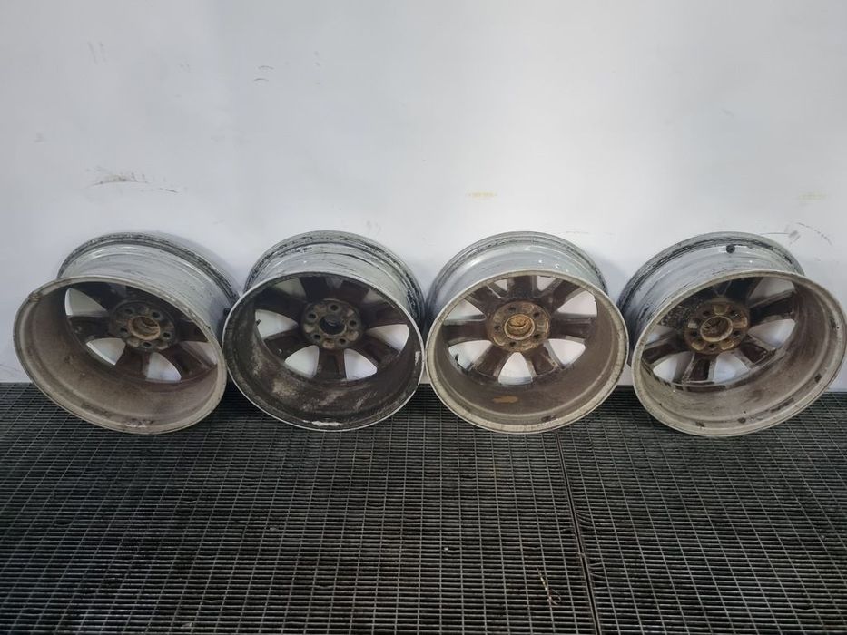 Jante aliaj Mitsubishi Outlander Facelift 2009 - 2012 (1369) R18 Et38 5*112