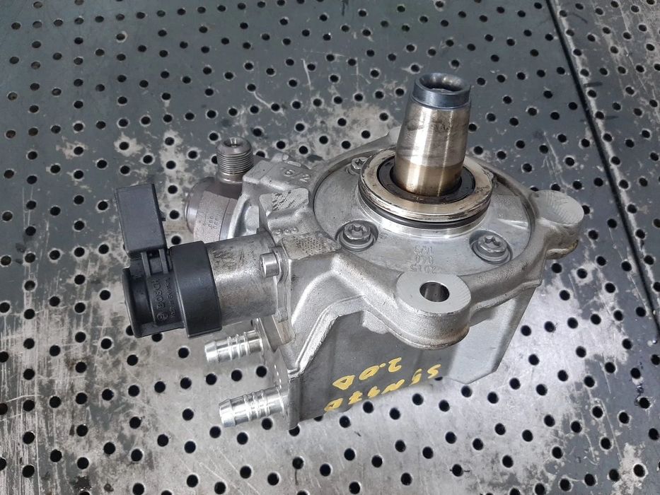 pompa inalta bmw seria 5 f10 f11 2.0 d  0445010528  7823456-07
