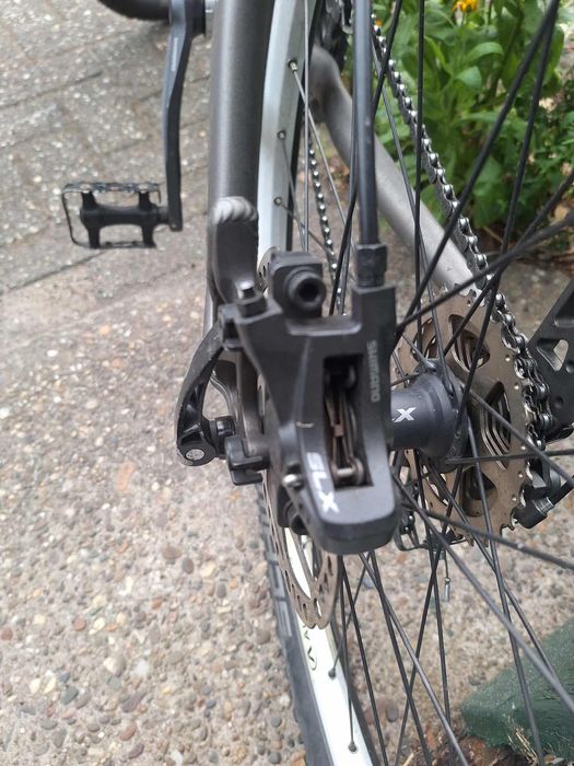 Vând bicicleta!!