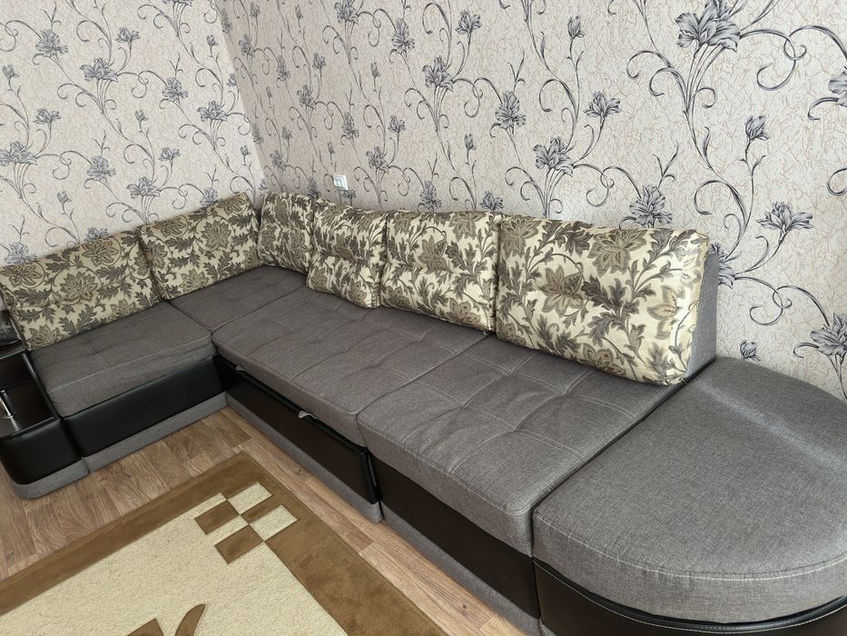 Продам диван б/у