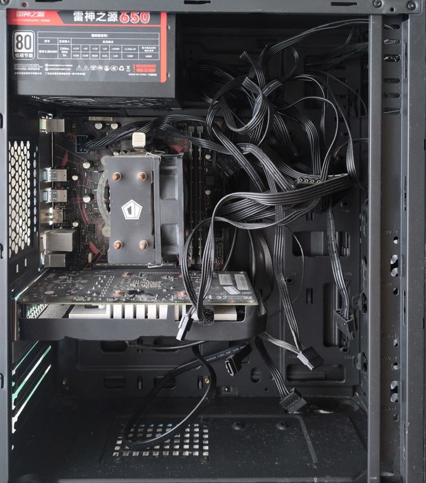 Игровой компьютер продам срочно