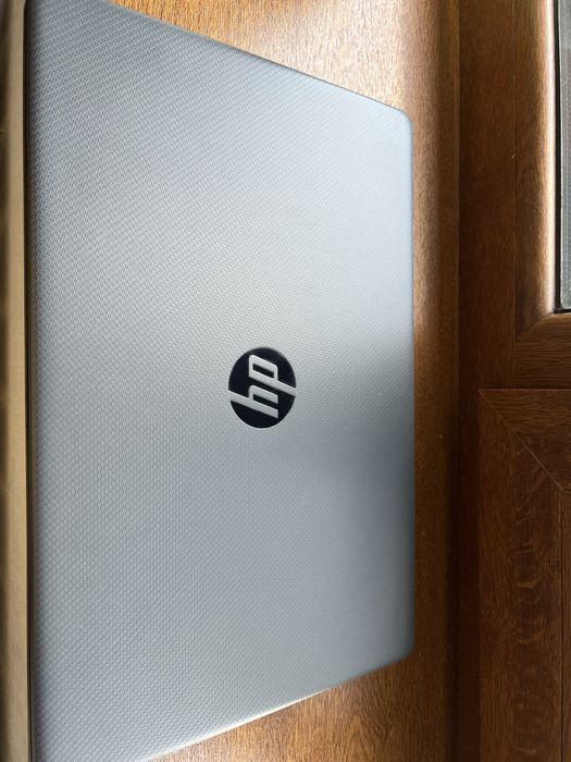 hp laptop 15s-fq2035ur