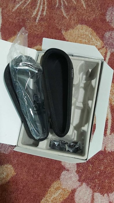 Електрическа самобръсначка Philips Series 5000 S5887