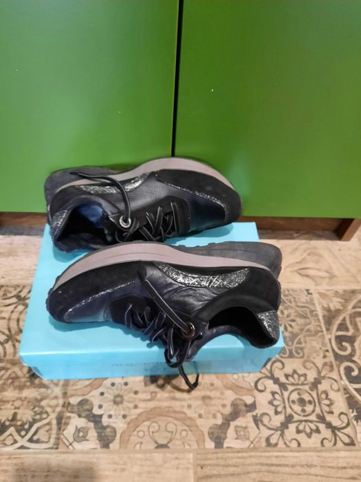 Обувки от естествена кожа Tommy Hilffiger и Aquamarine