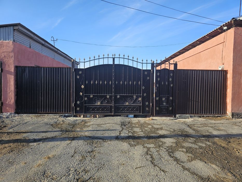 Частный жилой дом