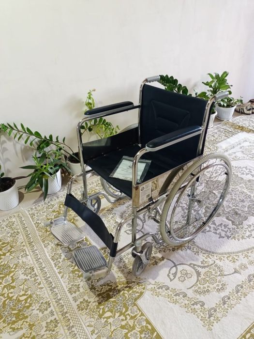 Инвалидная коляска