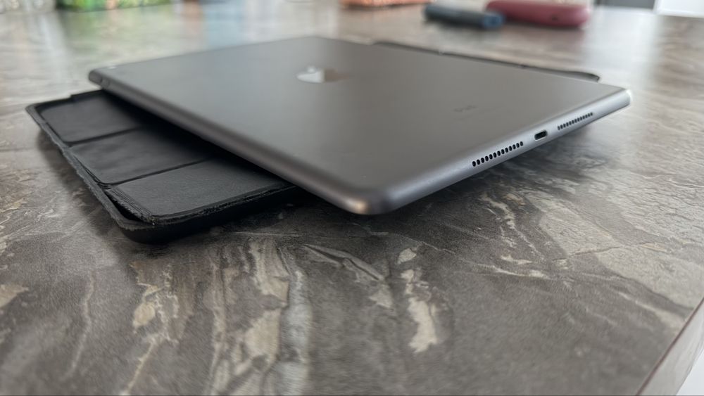 Apple iPad 7 (2019) – 32GB Wi-Fi
