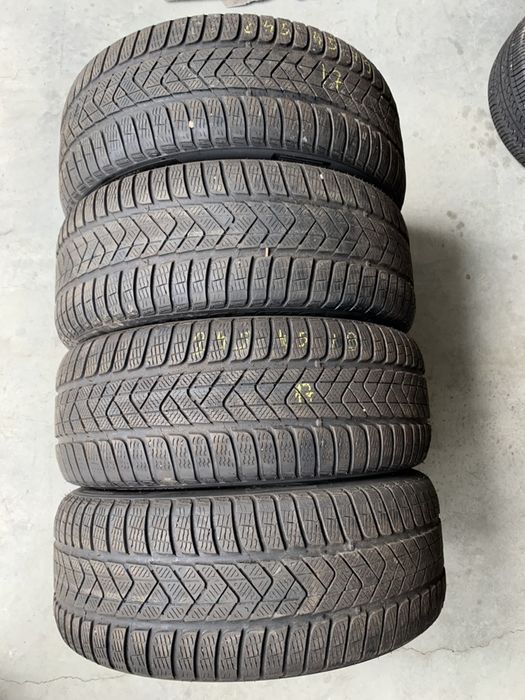 anv M+S  245/45/19 Pirelli