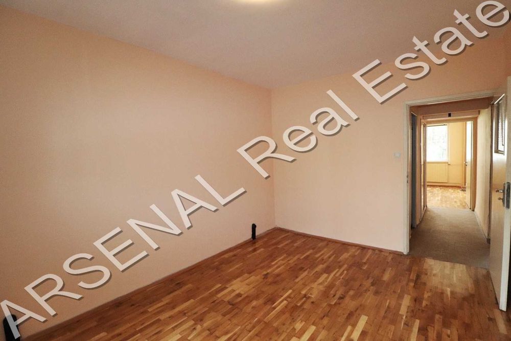 Дава се под наем Четиристаен апартамент в София, Лозенец - 110 кв.м за 698.19 € - Снимка #4