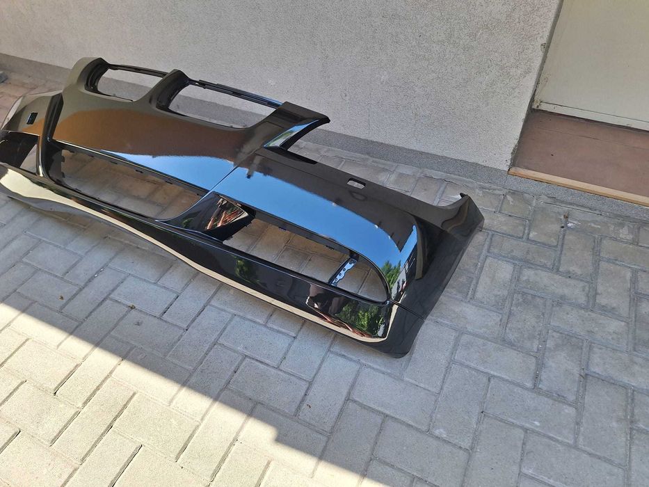Bara Fata cu Spalator Far BMW E90 An 2005-2008 Vopsita Negru