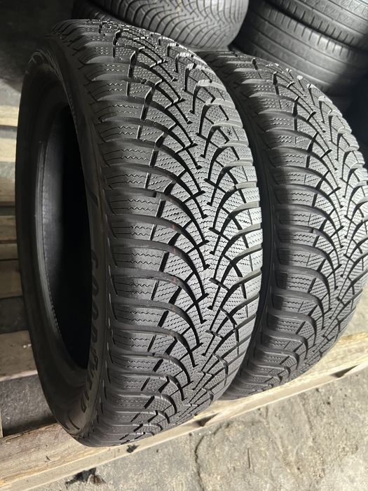 2 anvelope de iarna 195/55/16 Goodyear!