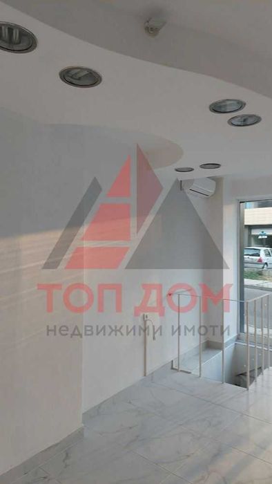 Дава се под наем Ателие в Варна, Център - 52 кв.м за 500 € - Снимка #2