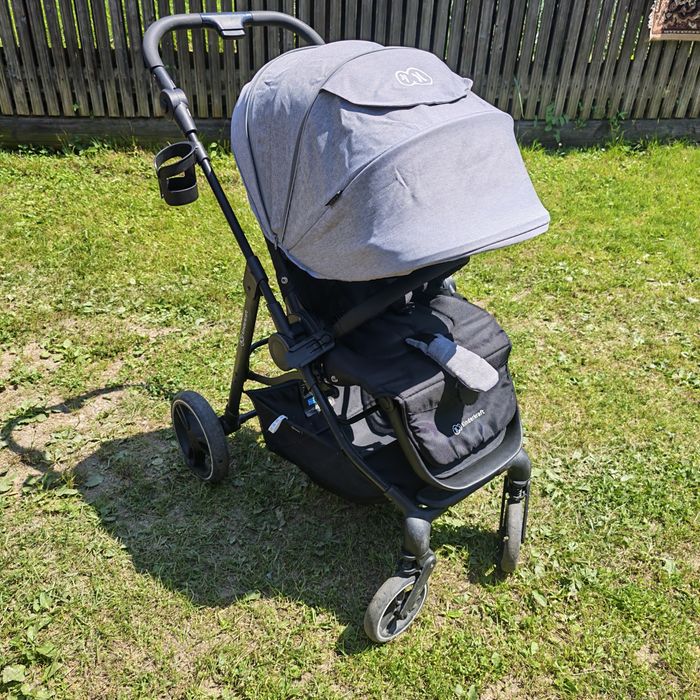 Cărucior Kinderkraft Vesto