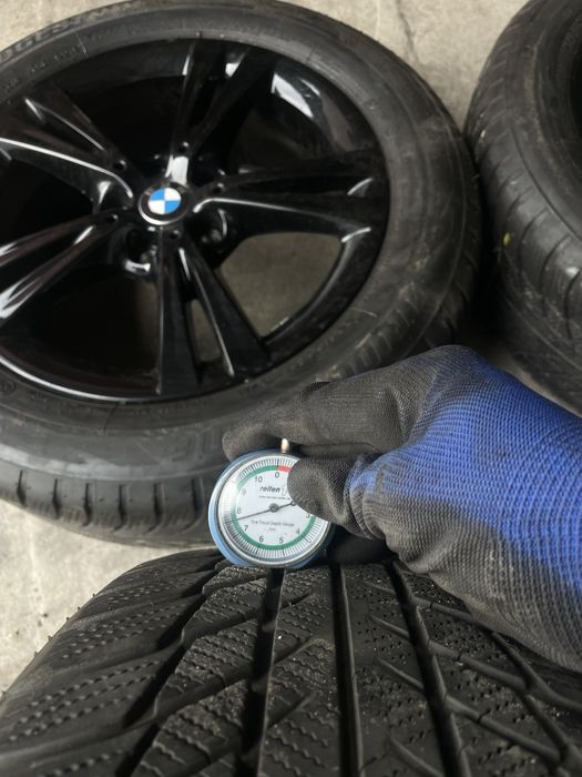 225/55/17 BRIDGESTONE с джанти BMW